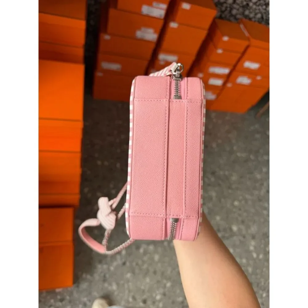 Chanel Women Pre-Loved Bag Very Good Condition